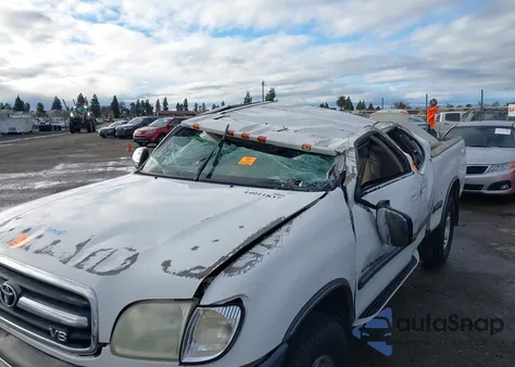 2002 Toyota Tundra Sr5 V8 from USA, damaged, VIN 5TBRT34132S302474